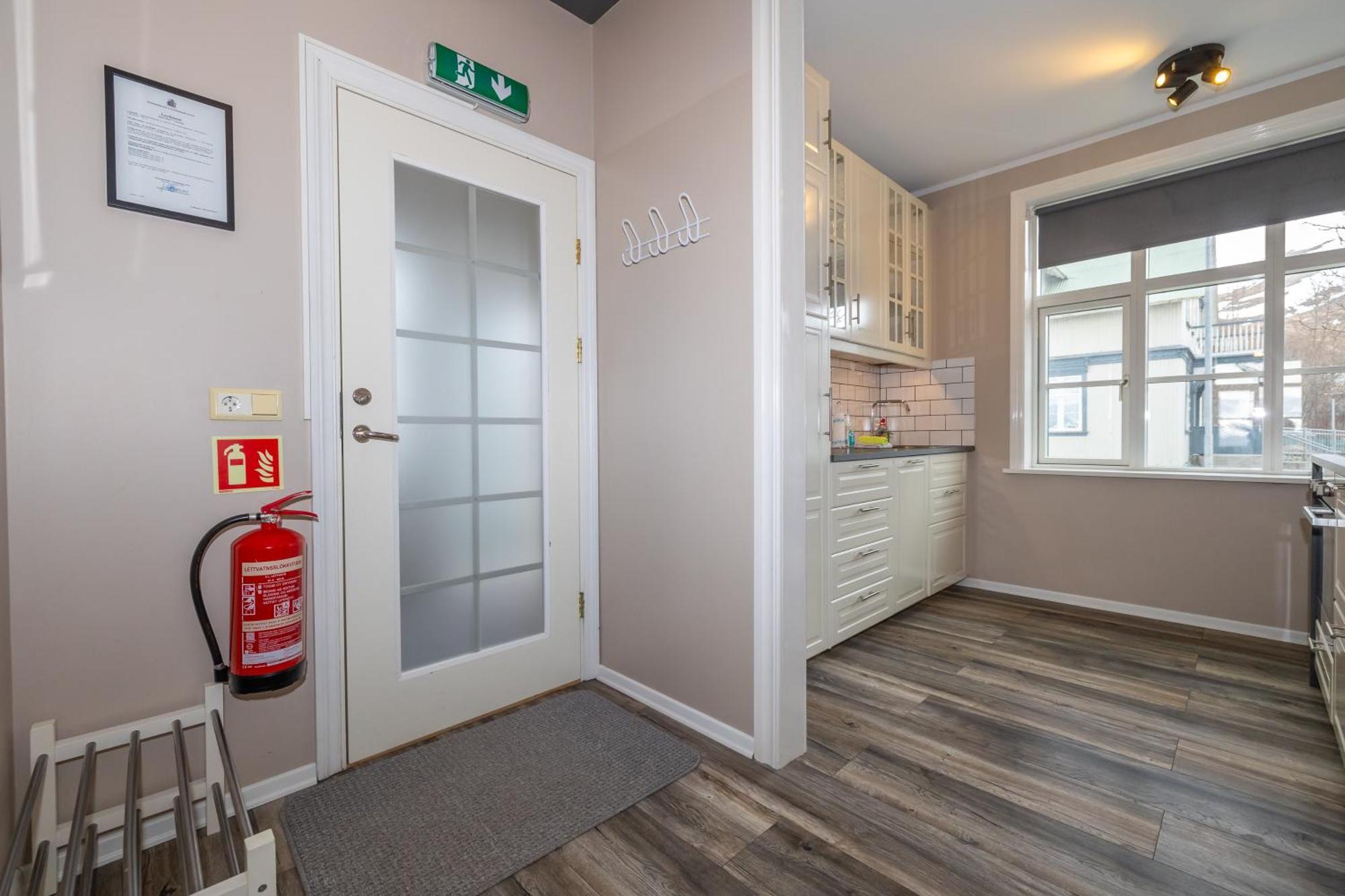 Bjarnabuth Appartement Húsavík Buitenkant foto