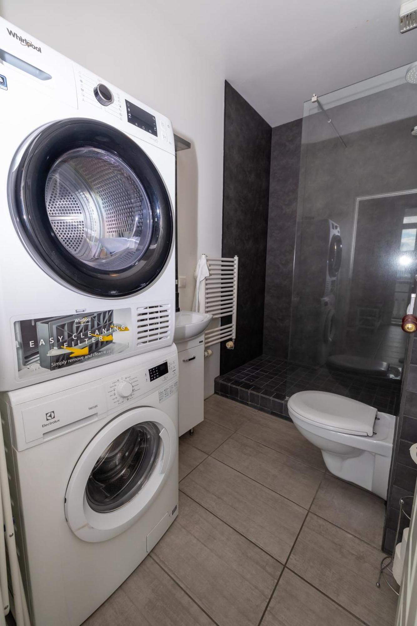 Bjarnabuth Appartement Húsavík Buitenkant foto