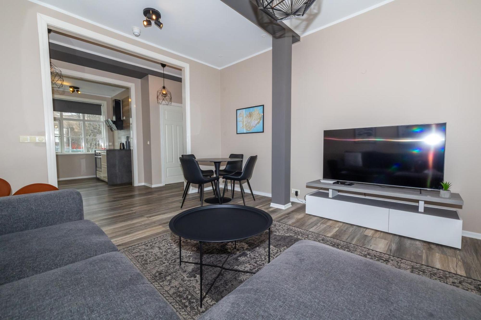 Bjarnabuth Appartement Húsavík Buitenkant foto