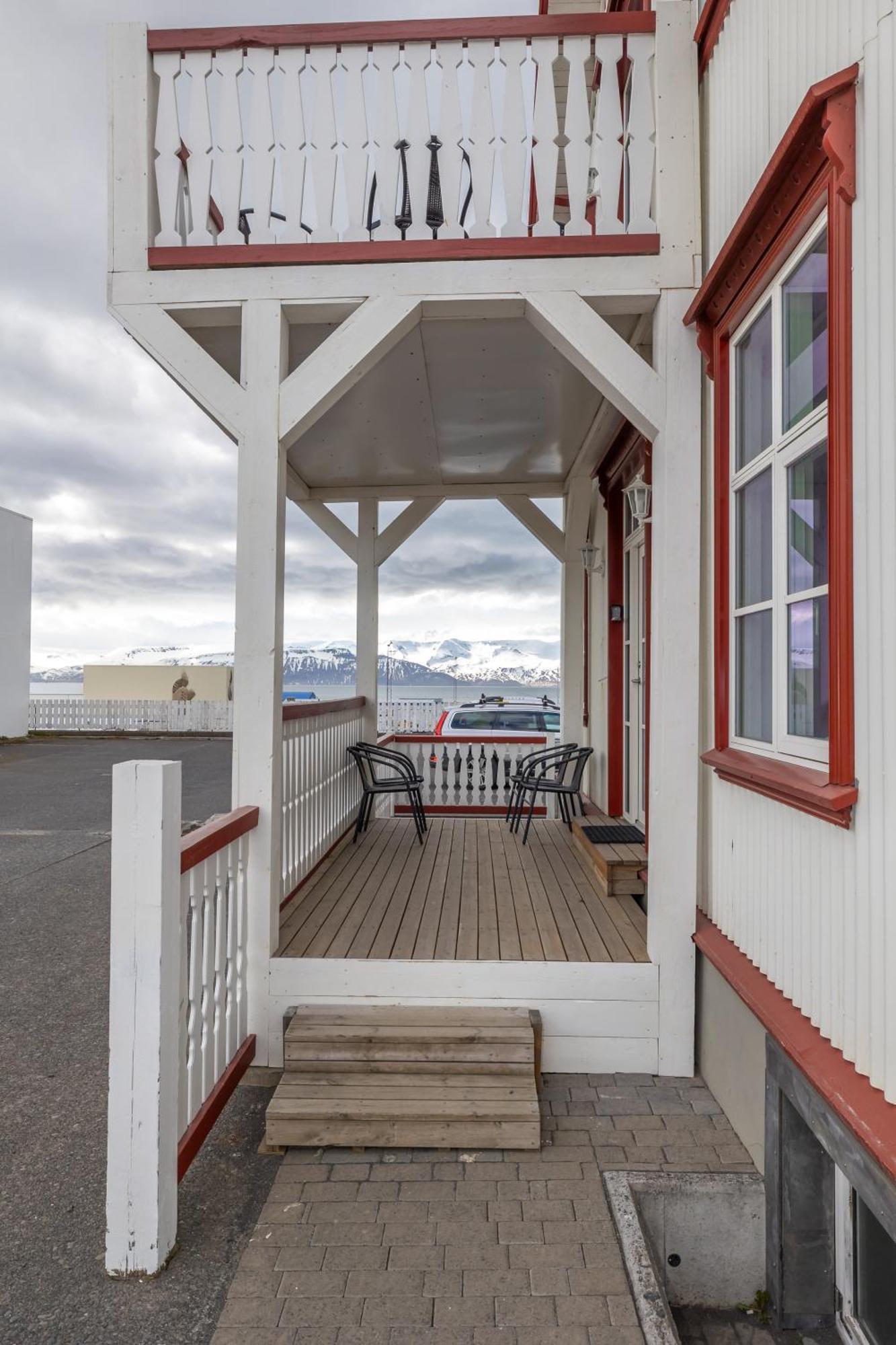 Bjarnabuth Appartement Húsavík Buitenkant foto