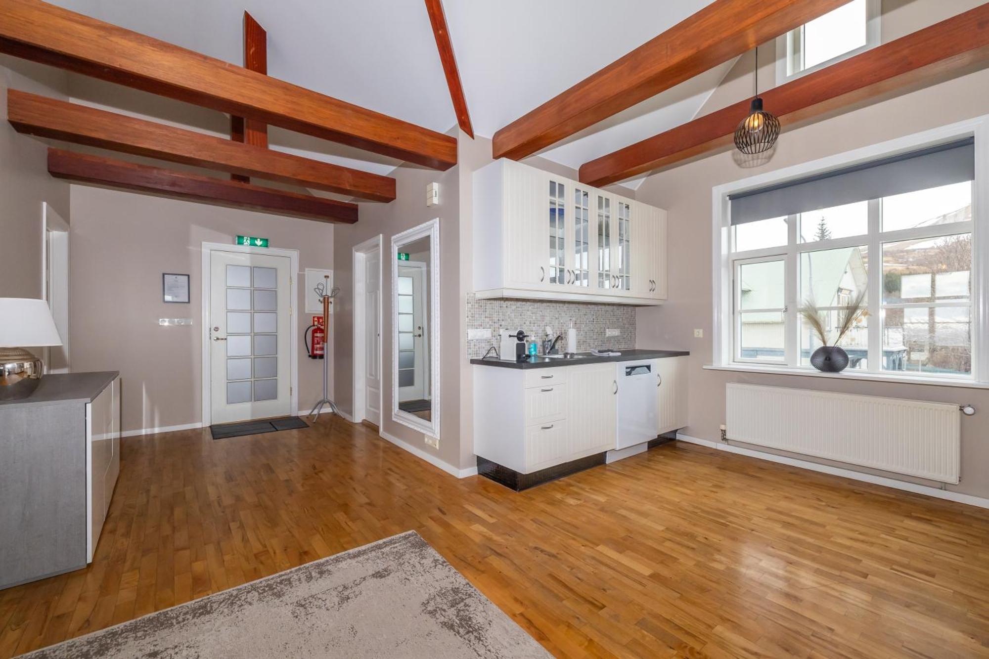 Bjarnabuth Appartement Húsavík Buitenkant foto