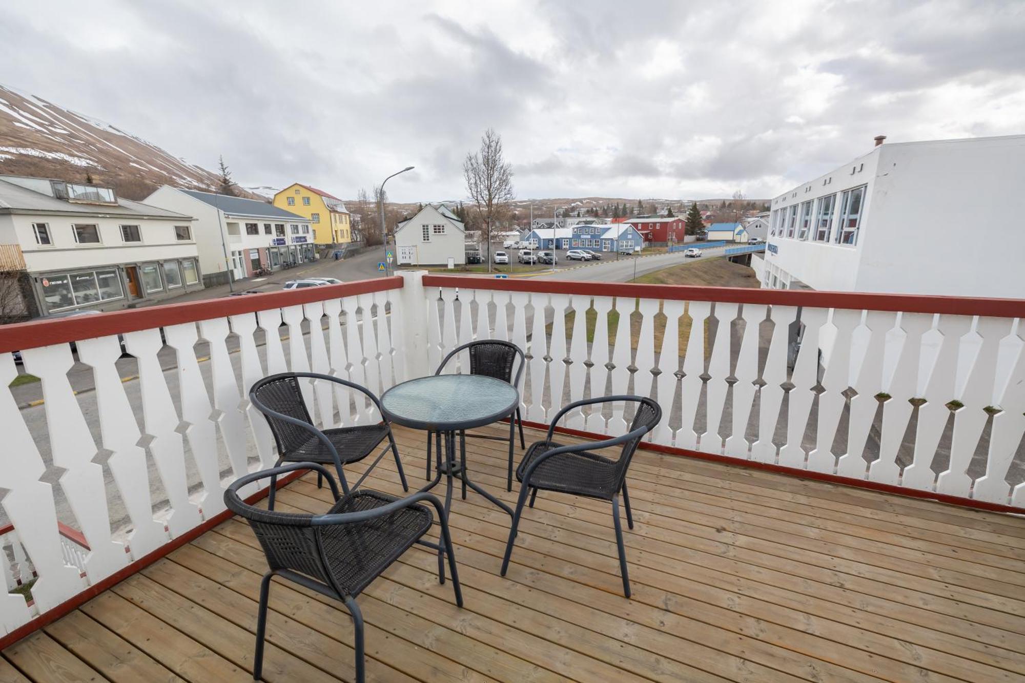 Bjarnabuth Appartement Húsavík Buitenkant foto