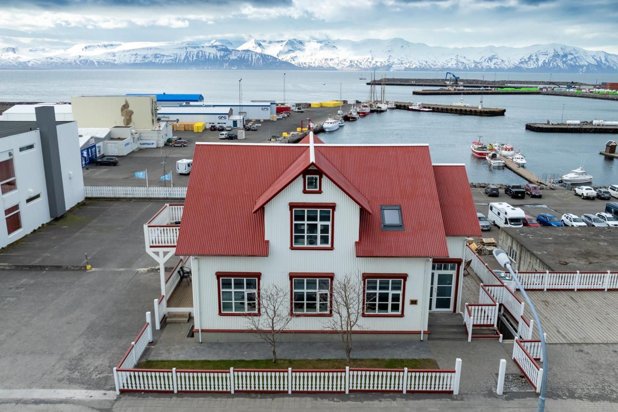 Bjarnabuth Appartement Húsavík Buitenkant foto