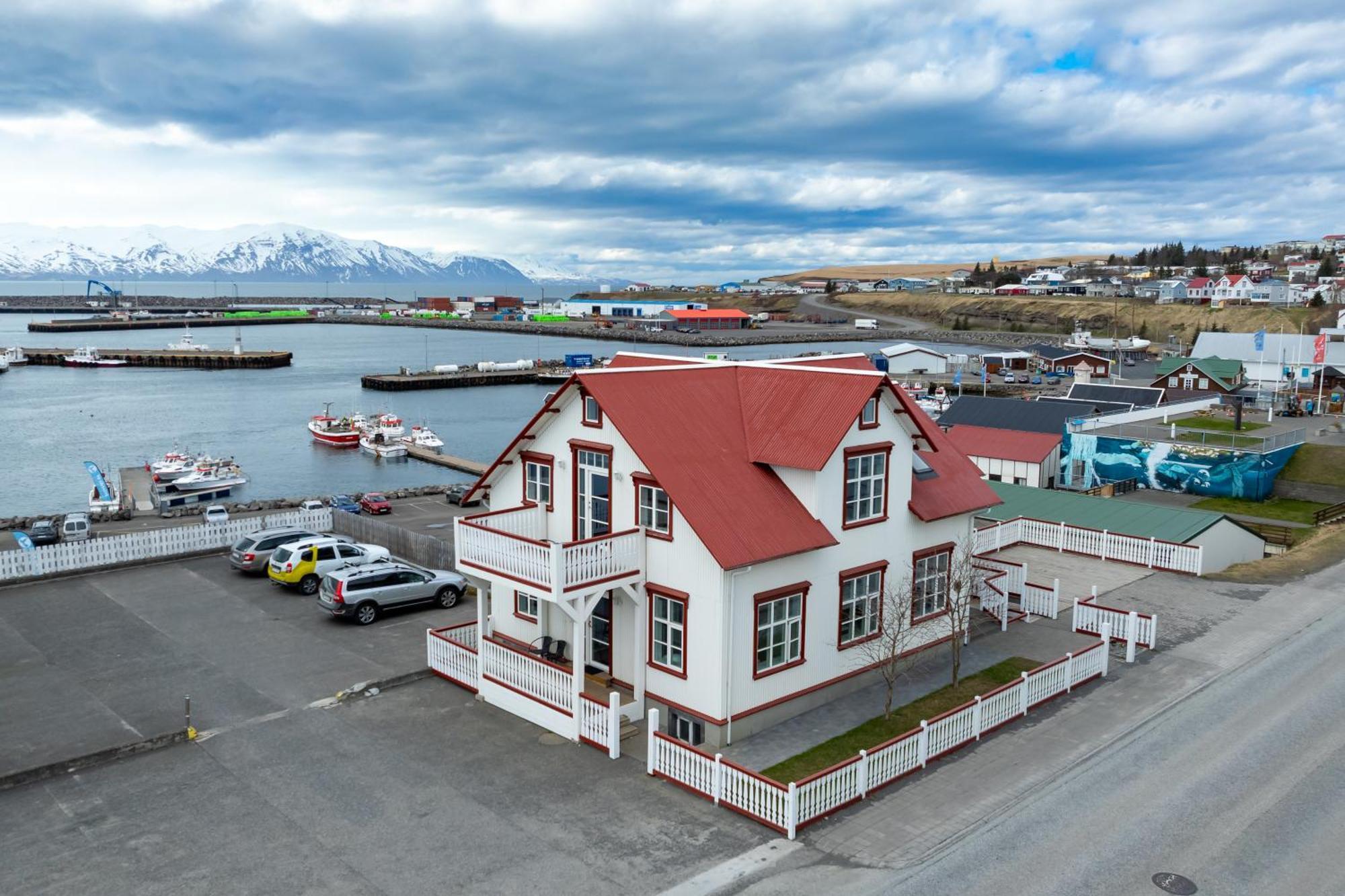 Bjarnabuth Appartement Húsavík Buitenkant foto
