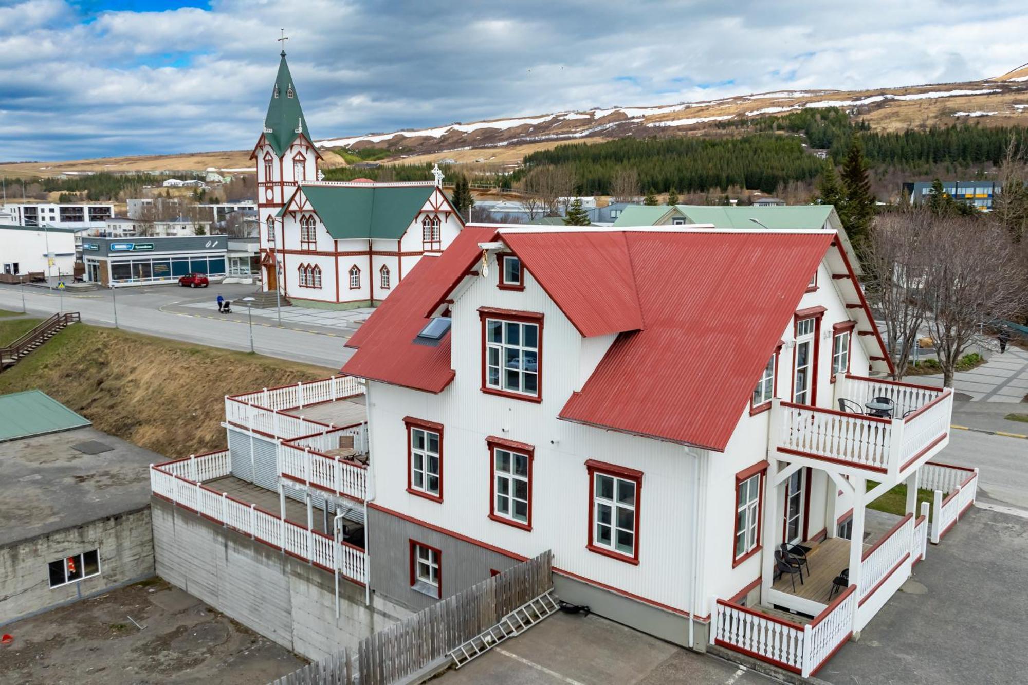 Bjarnabuth Appartement Húsavík Buitenkant foto